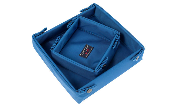 A Small Tray Bien seated inside a Medium Tray Bien